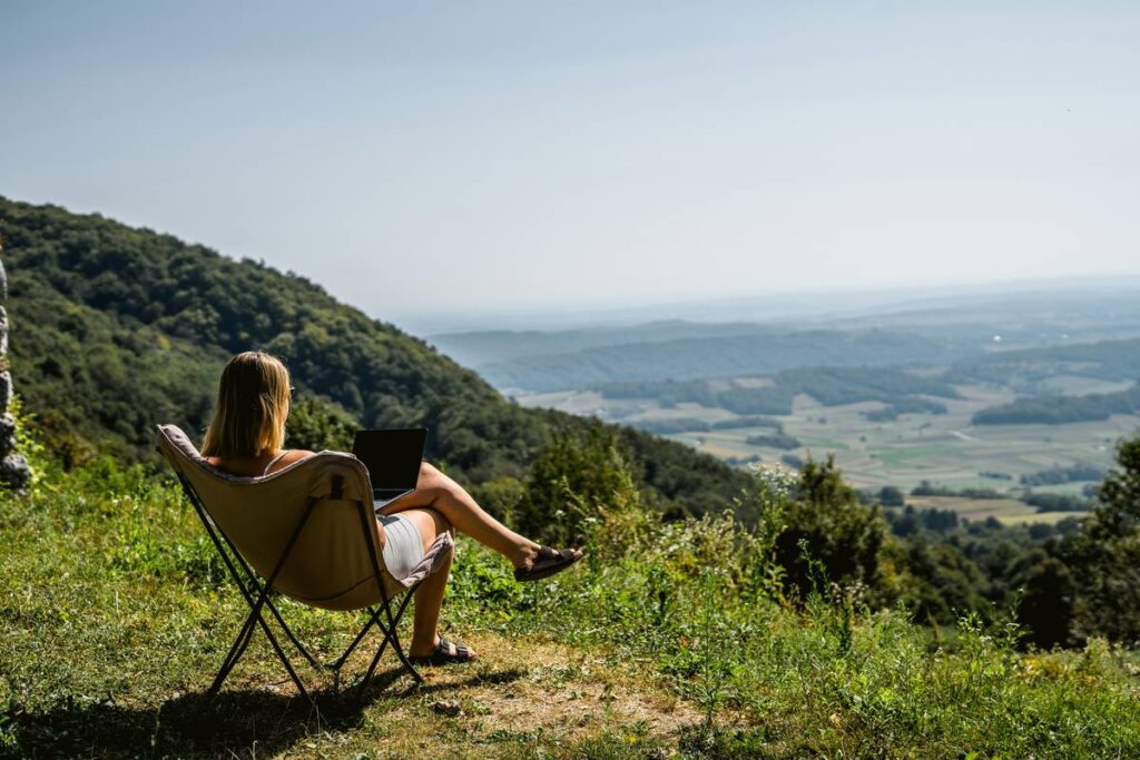 How to Cultivate a Slow Travel Mindset as a Digital Nomad (Without Burning Out)
